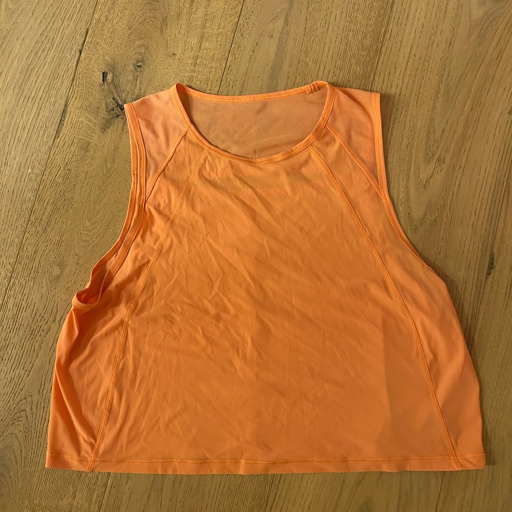 Lululemon Sculpt Crop Tank!!